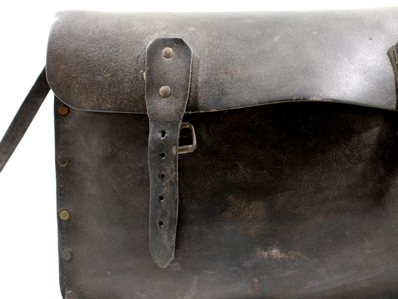 Originele vintage militaire lederen uitrustingstas ca. 1935-1950