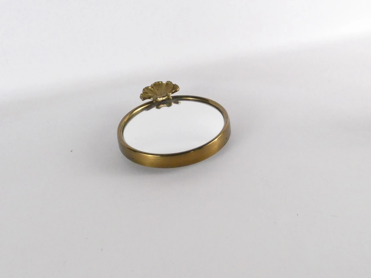 Decoratieve ronde wandspiegel