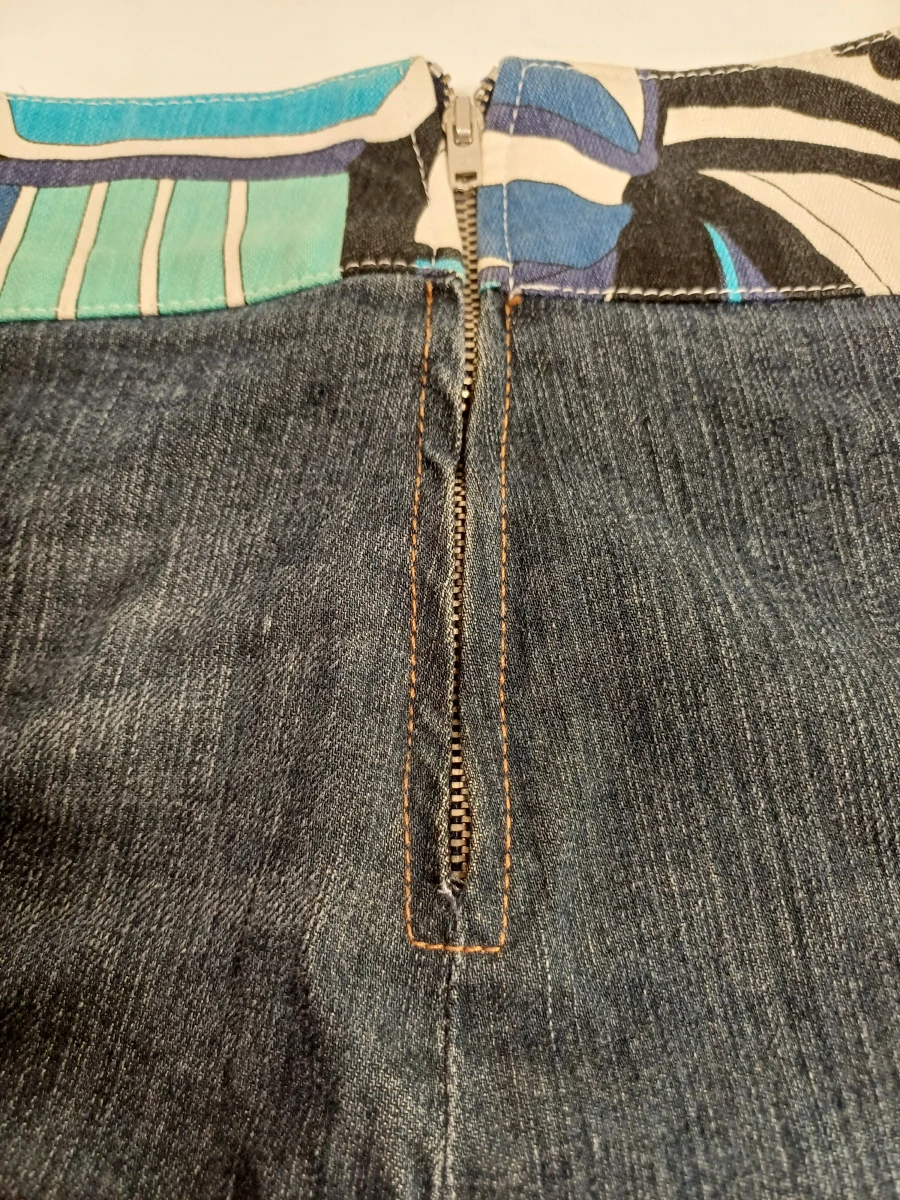 Dolce Gabbana damespak met rok en jasje