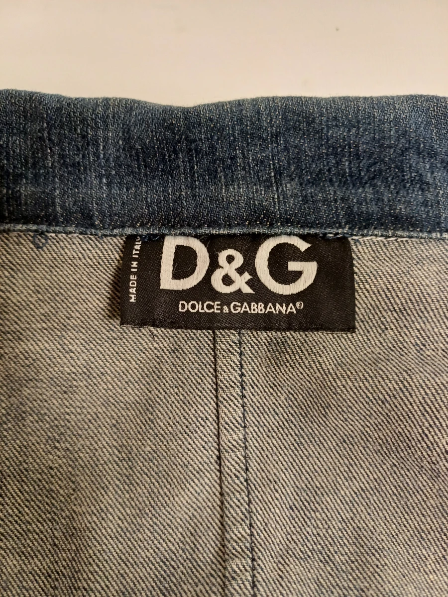 Dolce Gabbana damespak met rok en jasje