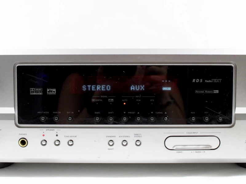 Denon AVR-1306 audio/video receiver met uitgebreide aansluitingen