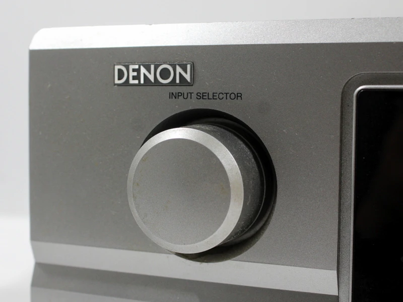 Denon AVR-1306 audio/video receiver met uitgebreide aansluitingen