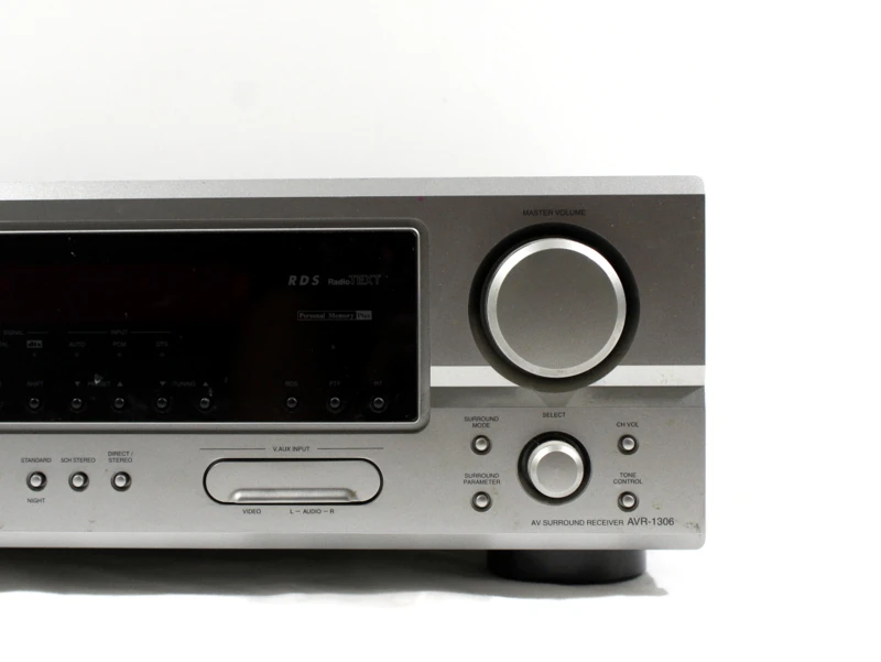 Denon AVR-1306 audio/video receiver met uitgebreide aansluitingen