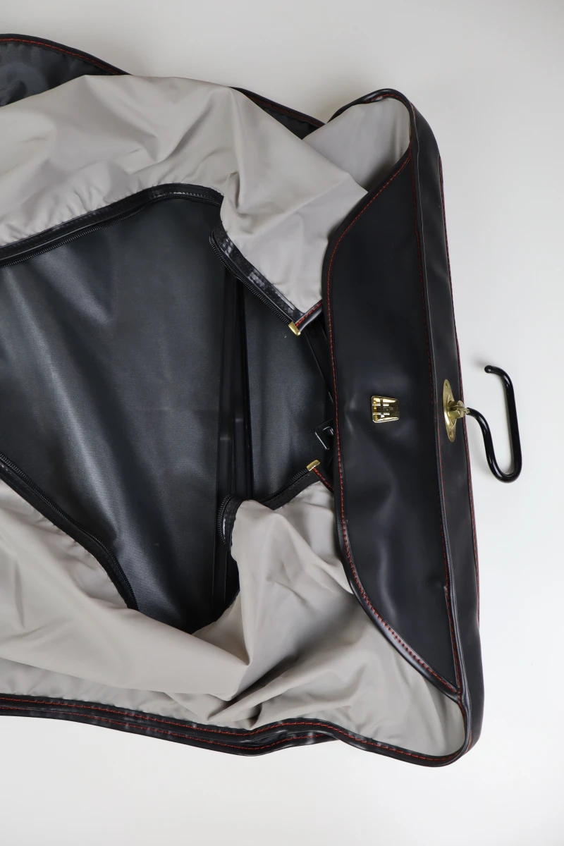 Samsonite kledinghoes met hangers en slot