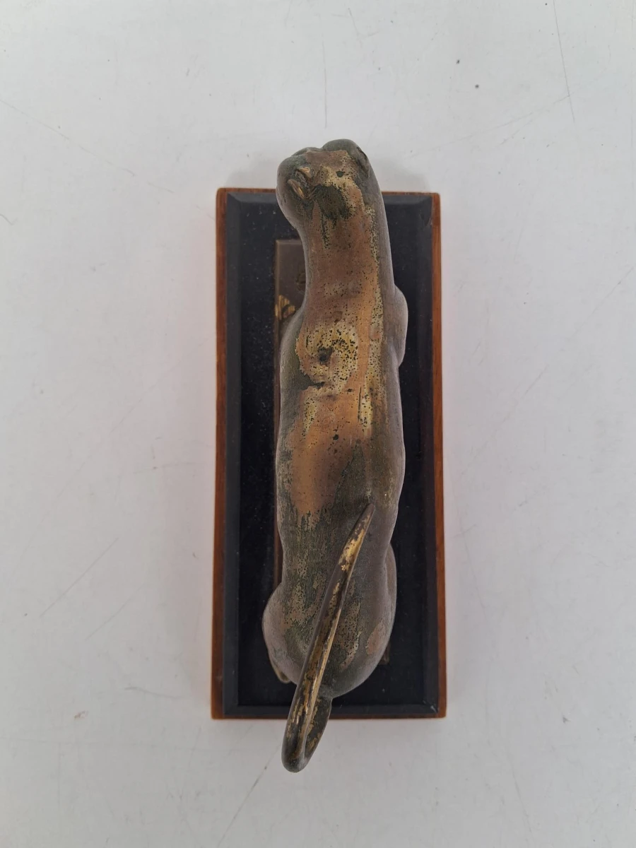 Vintage bronzen luipaard