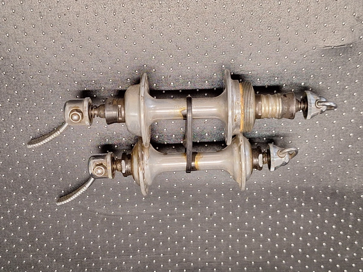 Authentieke vintage Campagnolo fietsonderdelen - Klassieke Italiaanse kwaliteit voor de verzamelaar