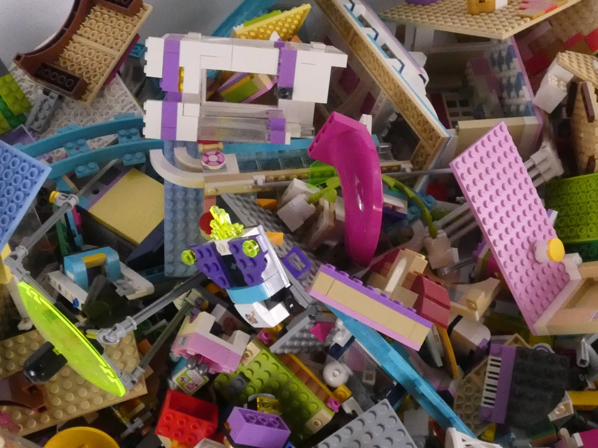 Grote verzameling LEGO Friends bouwstenen en figuren