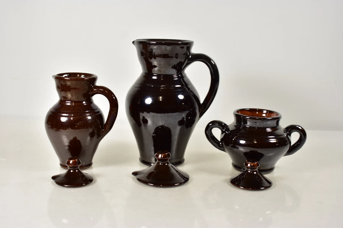 Vintage keramisch koffie- en mokkaservies met druivenmotief – 15-delig