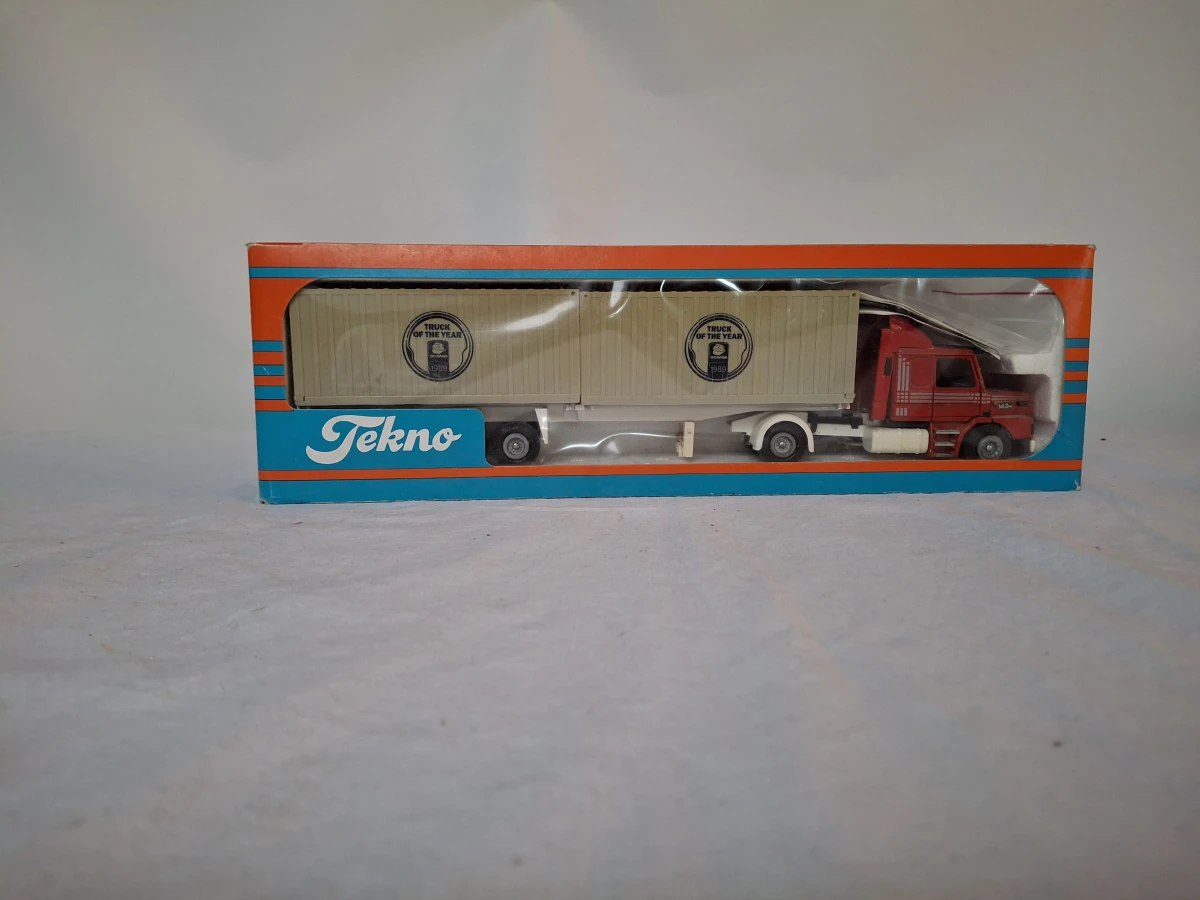Tekno speelgoed vrachtwagen in doos