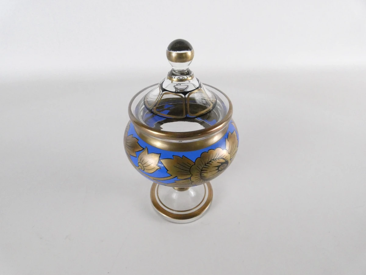 Decoratieve glazen bonbonnière