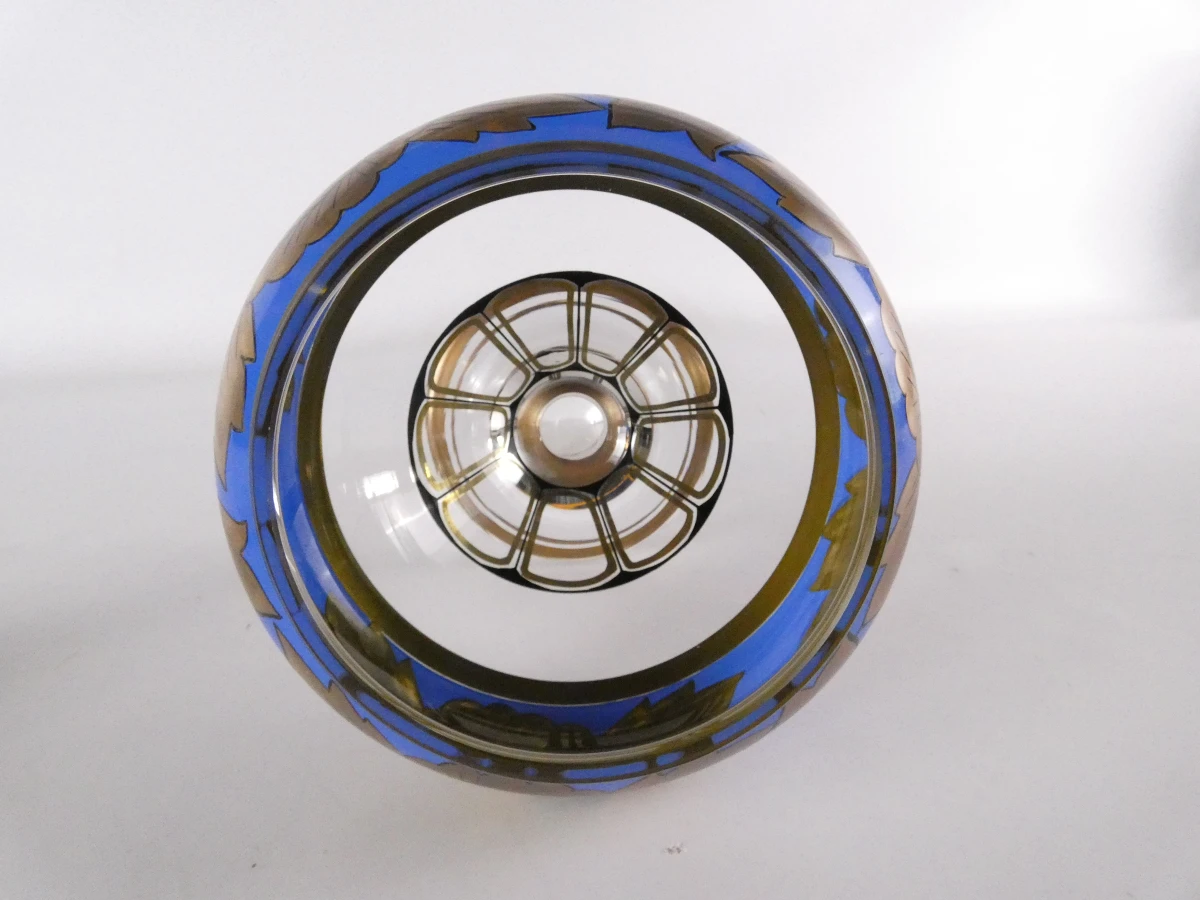 Decoratieve glazen bonbonnière