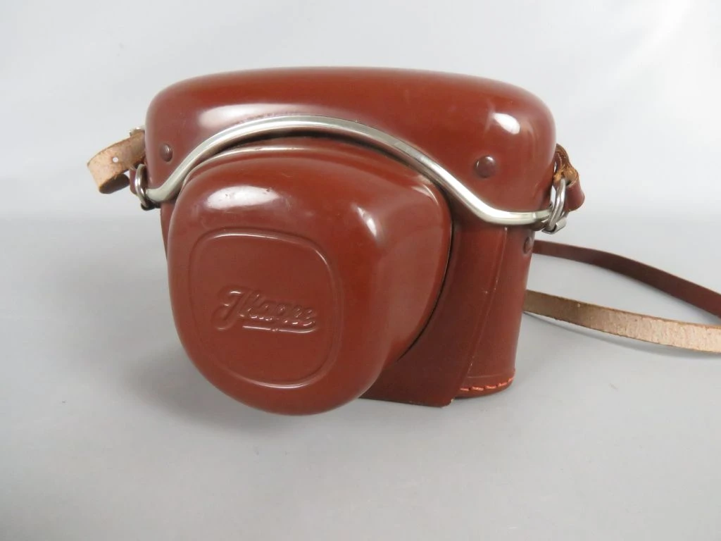 Vintage Exa camera met leren hoes