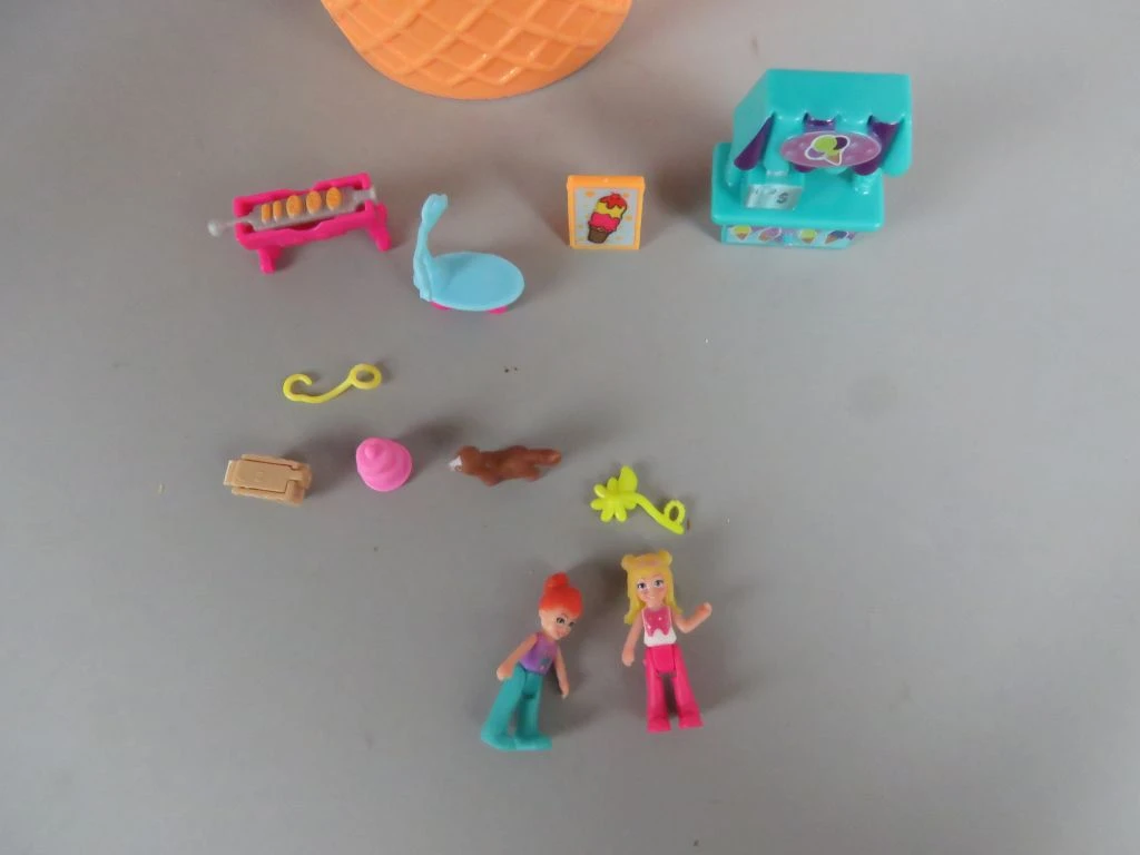 Polly Pocket speelset met poppetjes en accessoires
