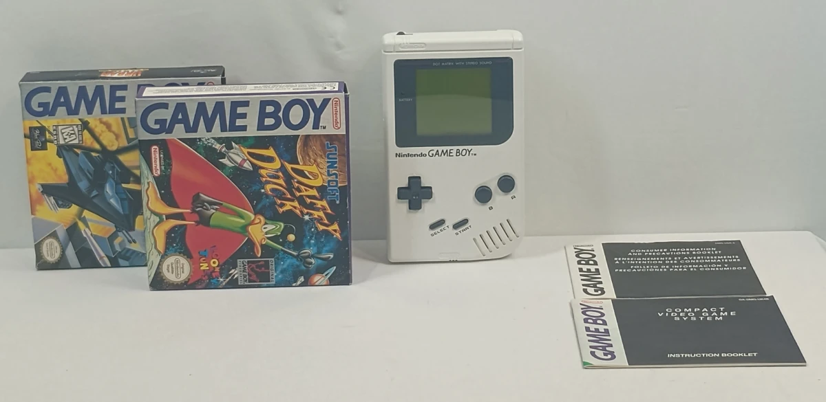 Nintendo Game Boy DMG-01 met 2 originele spellen en handleidingen