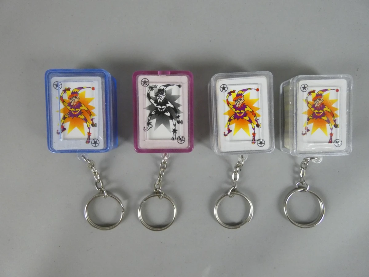Set van 4 mini speelkaarten sleutelhangers