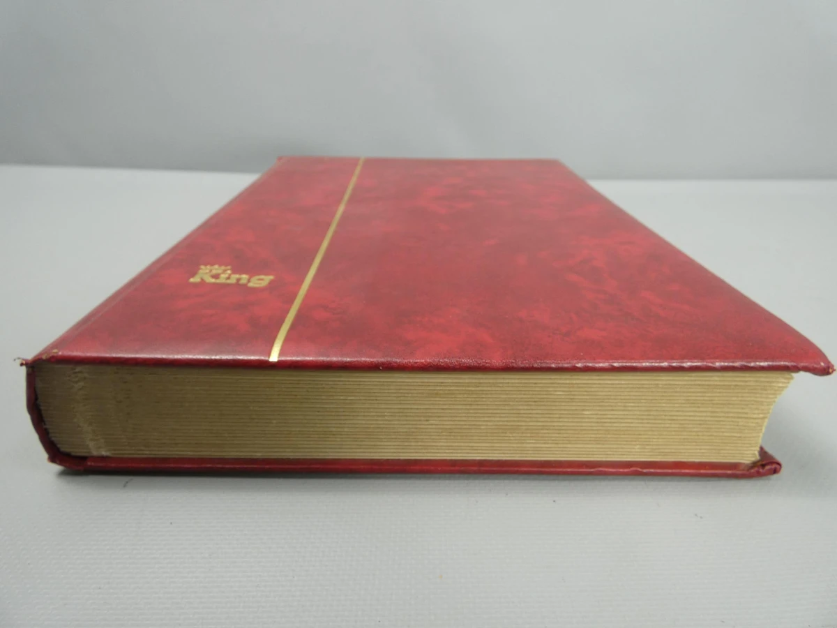 Rode postzegelboek "random"