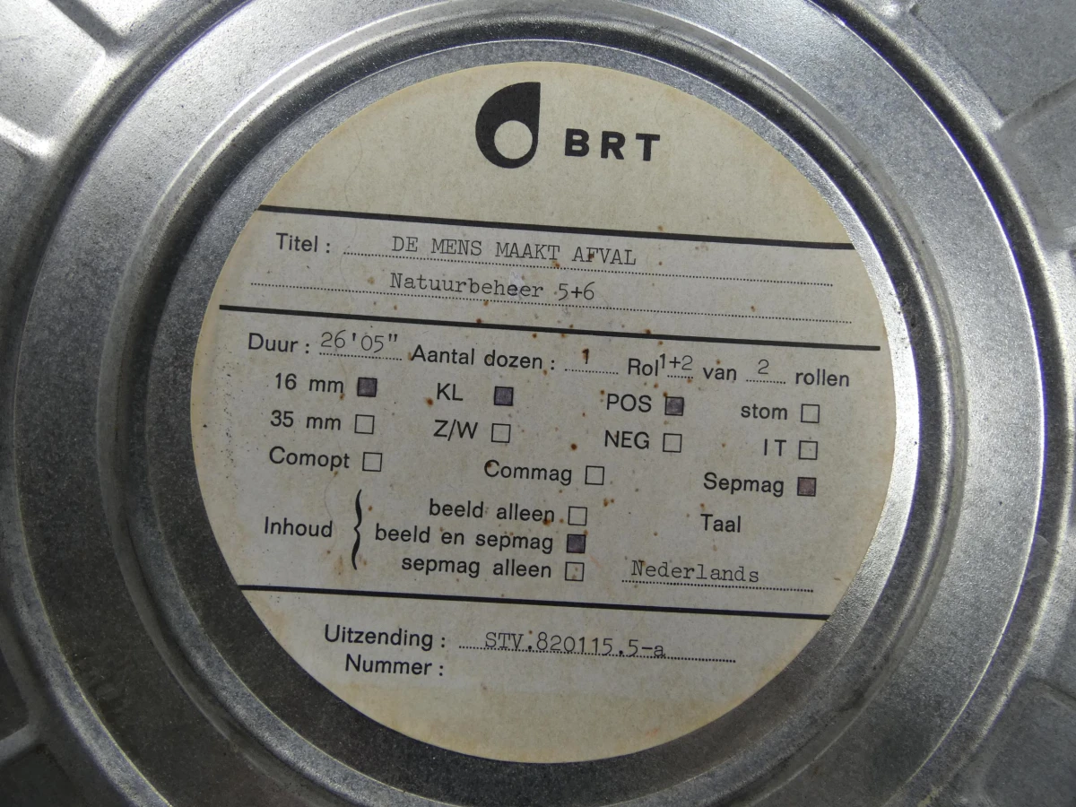 Vintage metalen filmblik – BRT