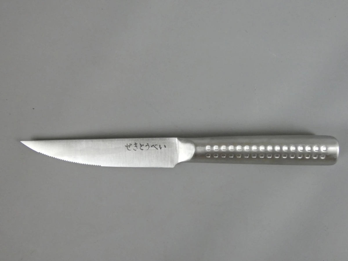 Japans mes 22 cm