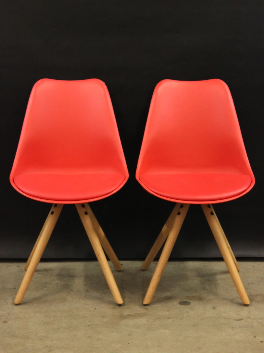 Meroni - Set van 4 rode designstoelen met houten poten - Italy