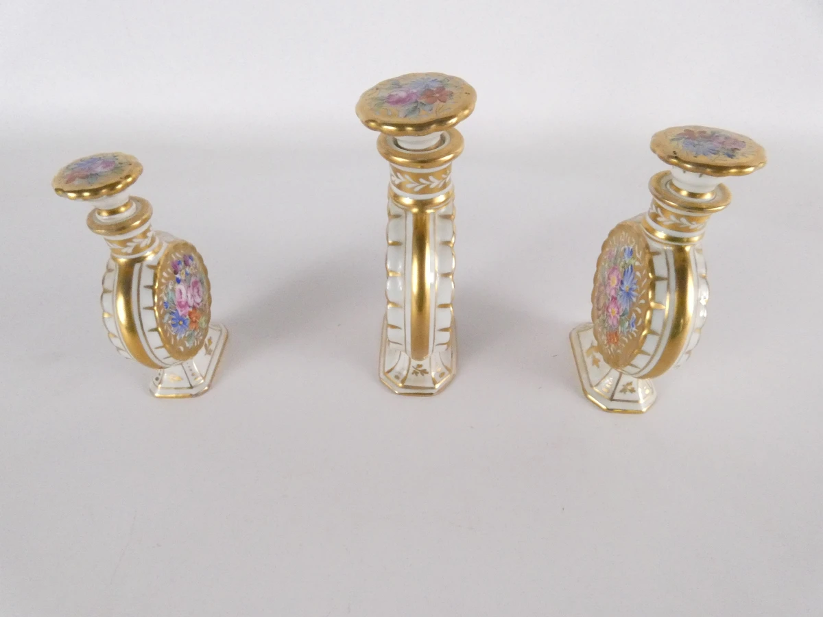Verzameling van zes decoratieve parfumflesjes, France.