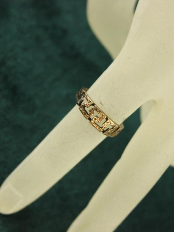 14k gouden ring met Grieks meanderpatroon