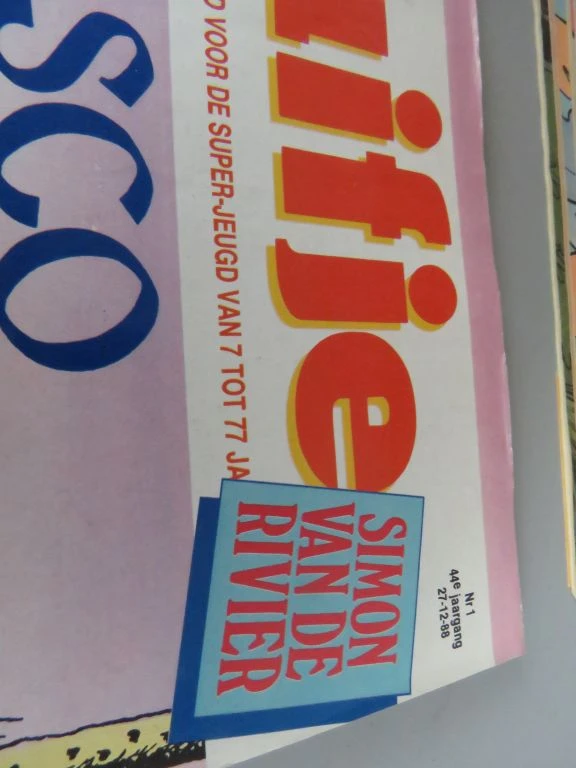 Verzameling oude Kuifje tijdschriften jaren 80-90