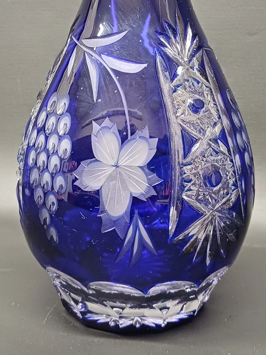 Set kobalt blauwe kristal glazen