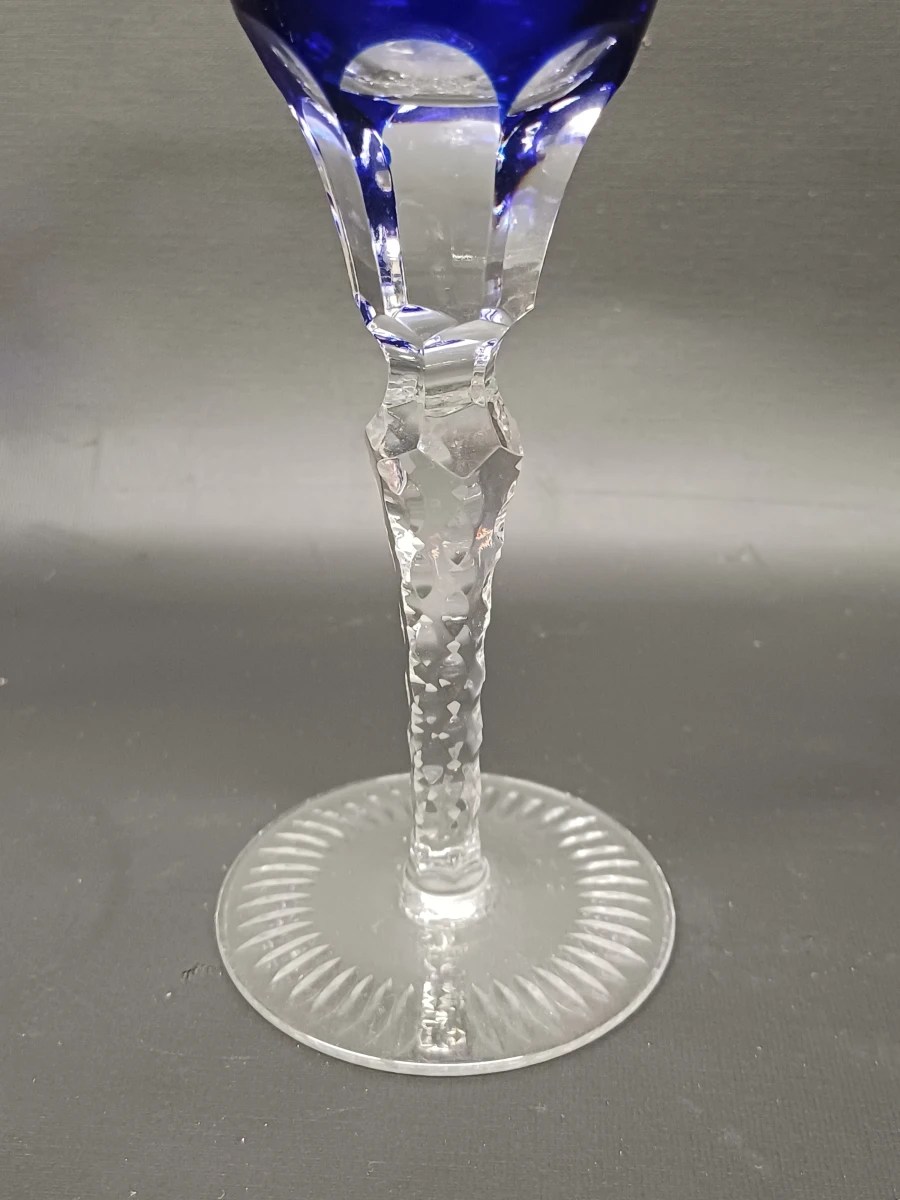 Set kobalt blauwe kristal glazen