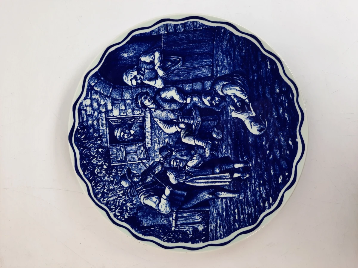Kavel van 2 Vintage Delfts Blauwe Wandborden – Boch Frères La Louvière