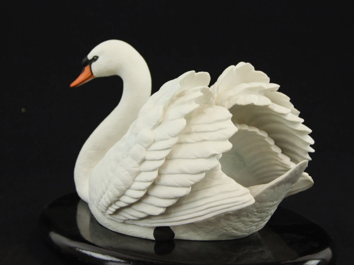 Franklin Mint "The Royal Swan" Fijn bisque porselein Ronald Van Ruckevelt 1986