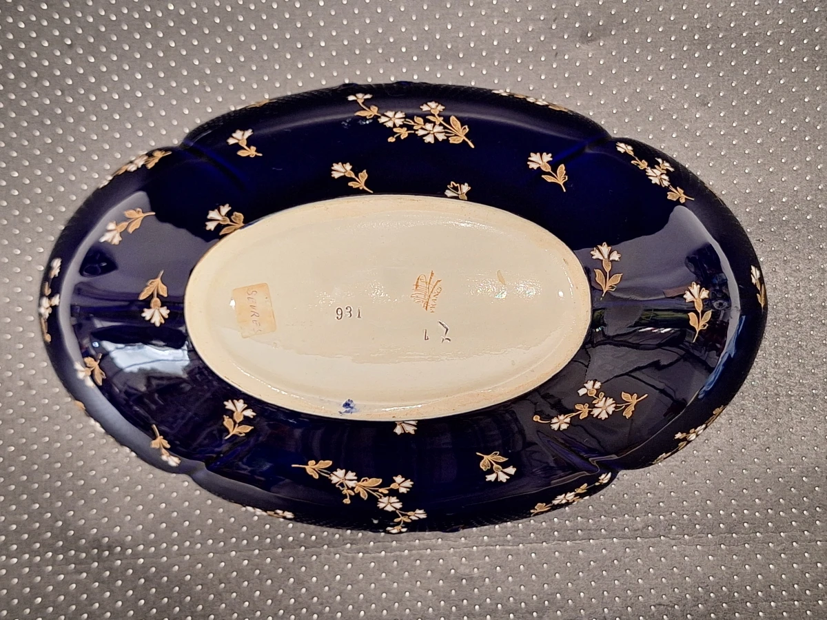 Franse Art Nouveau majolica jardinière - fruitschaal - Kobaltblauw met vergulde florale decoratie