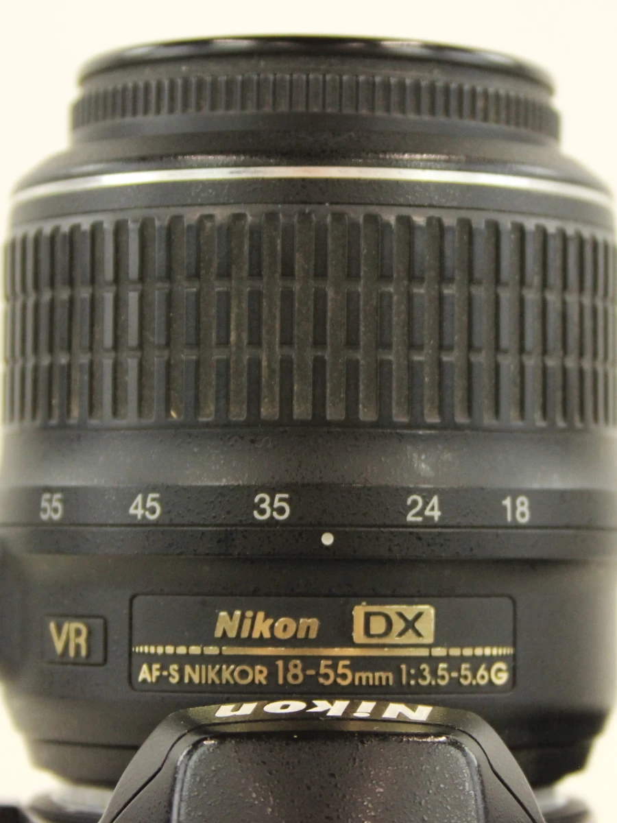 Nikon D60 digitale spiegelreflexcamera met 18-55mm lens