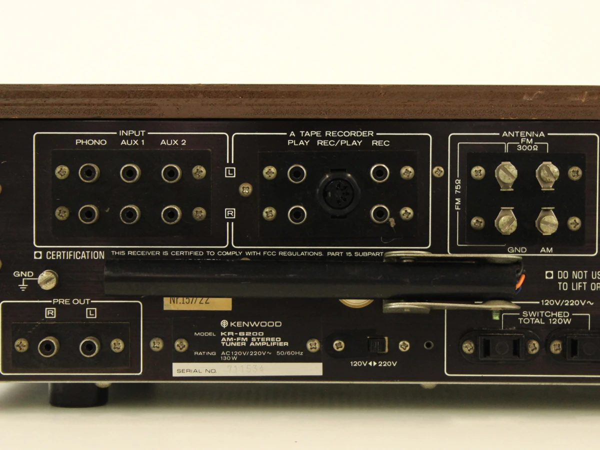 Kenwood KR-6200 Stereo Receiver jaren 70