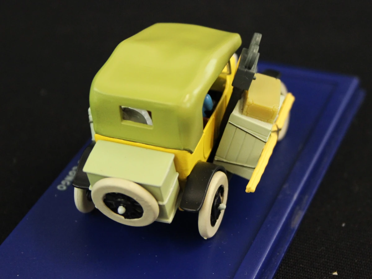Miniatuur: Kuifje in Congo, Ford T 1910
