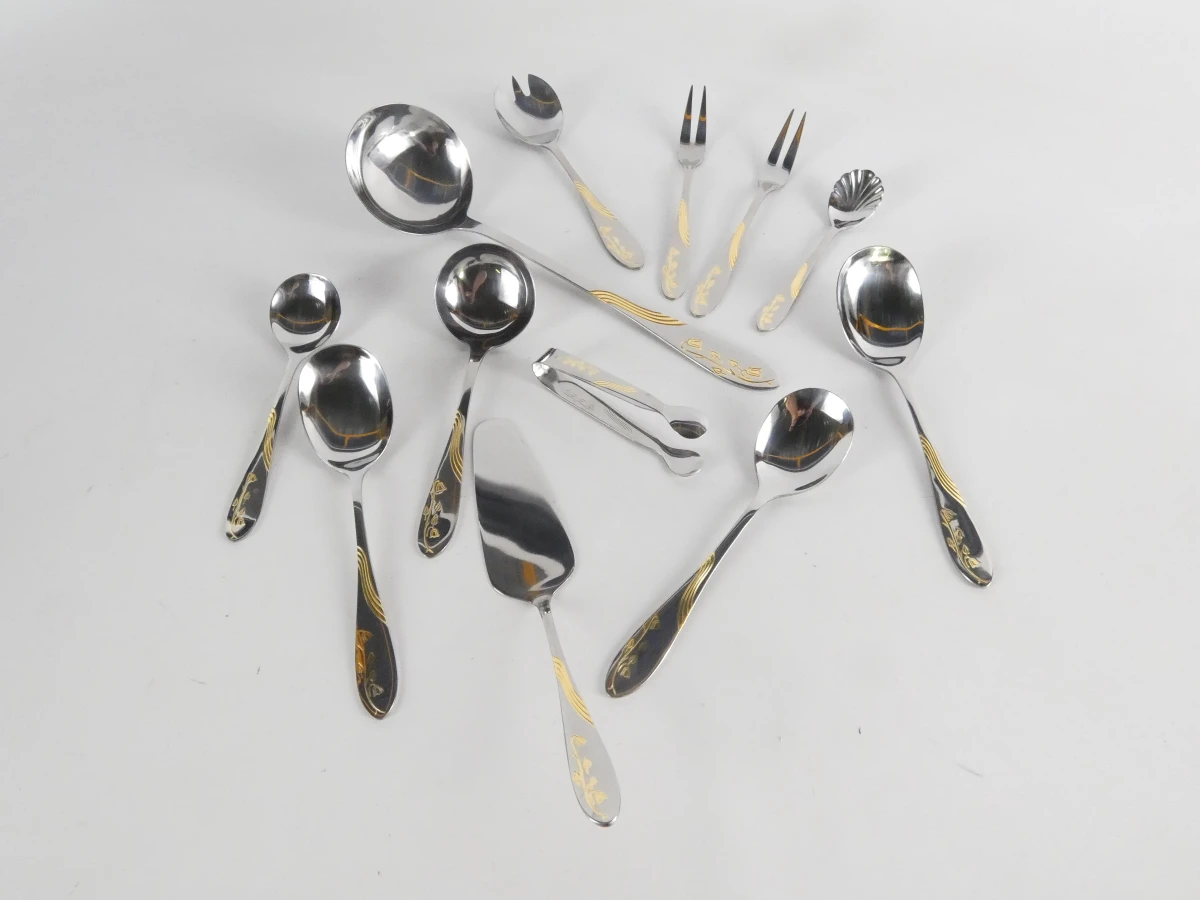 BergHOFF bestekset in koffer met gouden decoratie