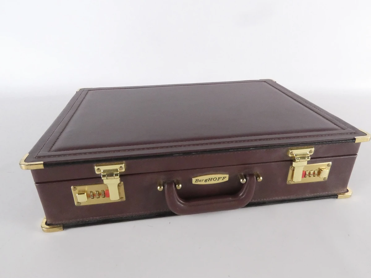 BergHOFF bestekset in koffer met gouden decoratie
