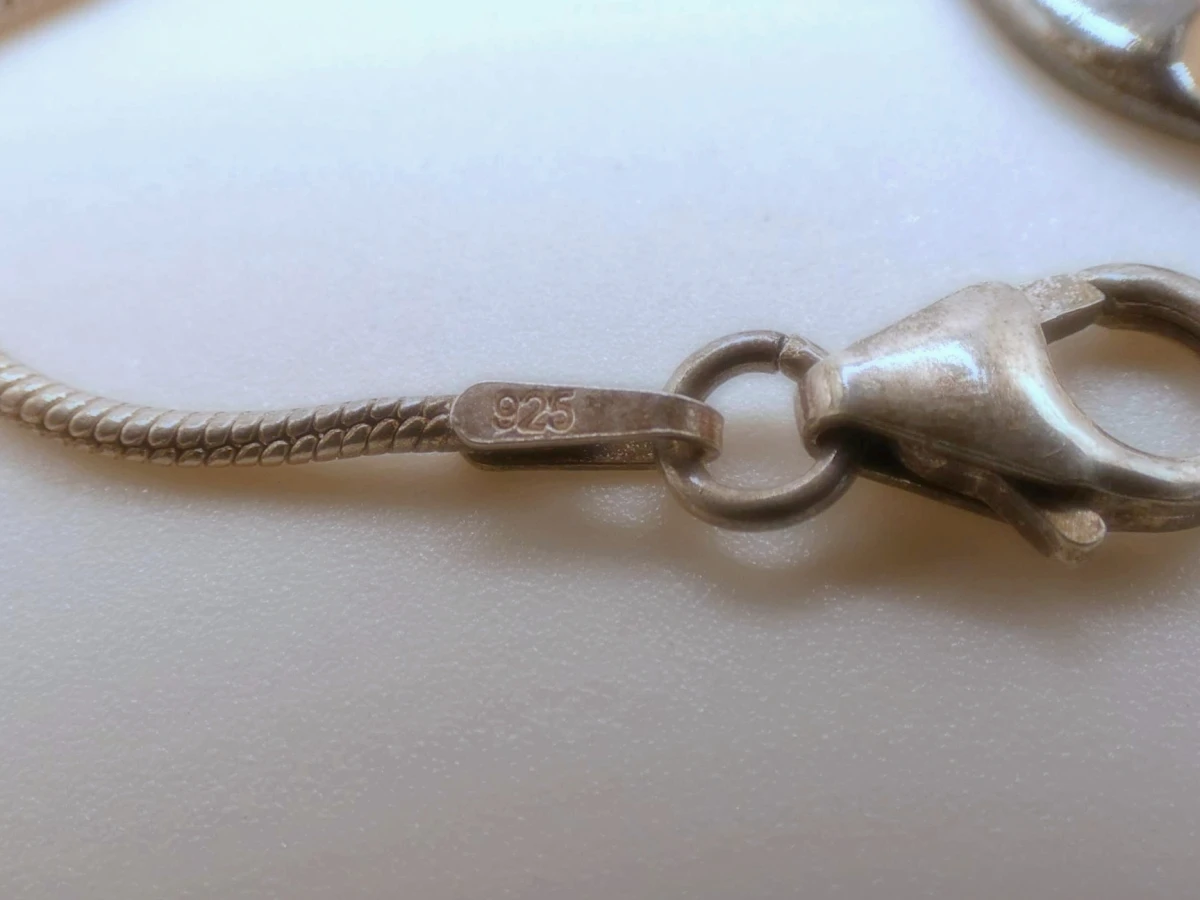 Zilveren ketting met ronde hanger