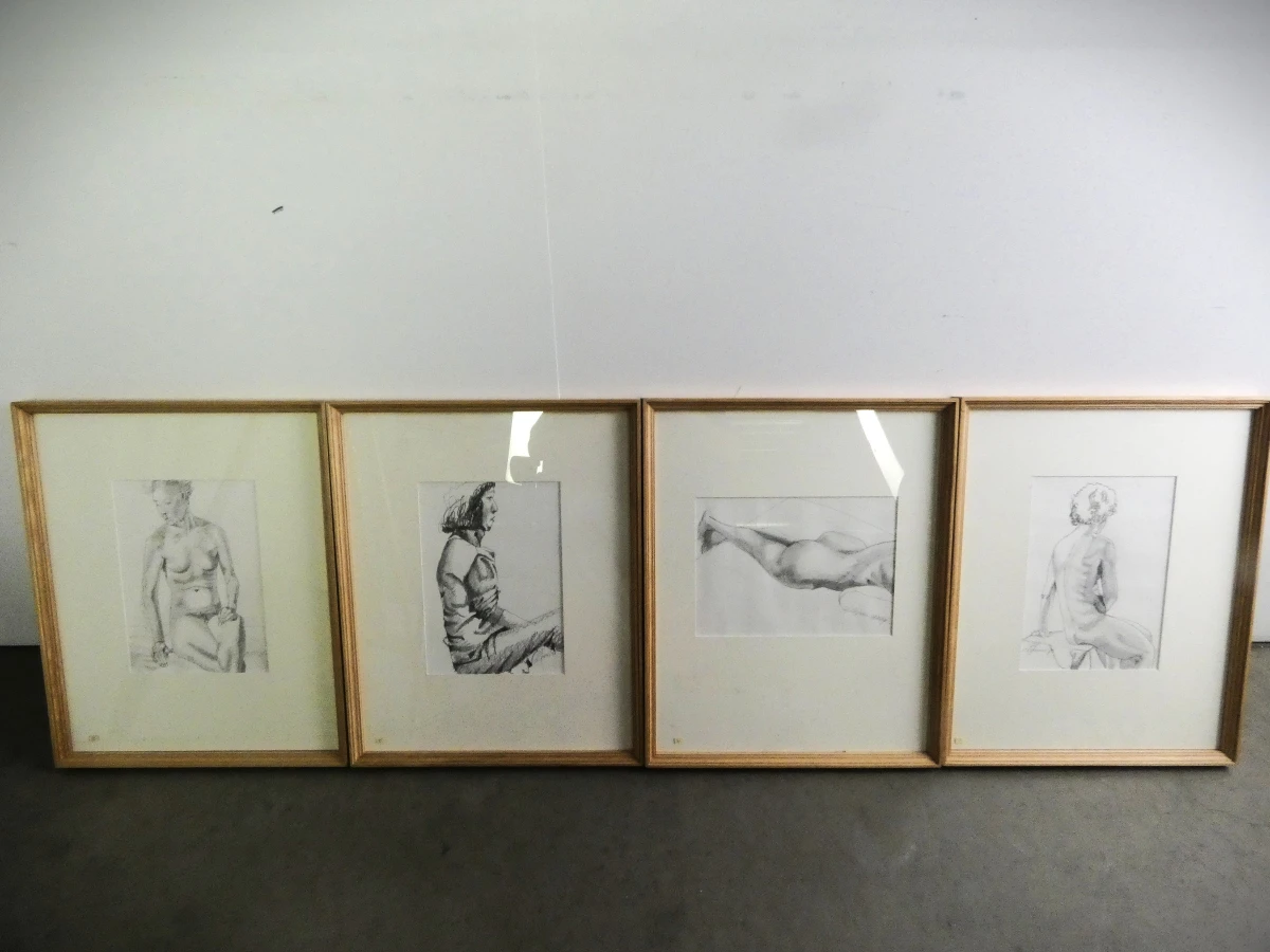Set van 4 ingelijste potloodtekeningen, gesigneerd