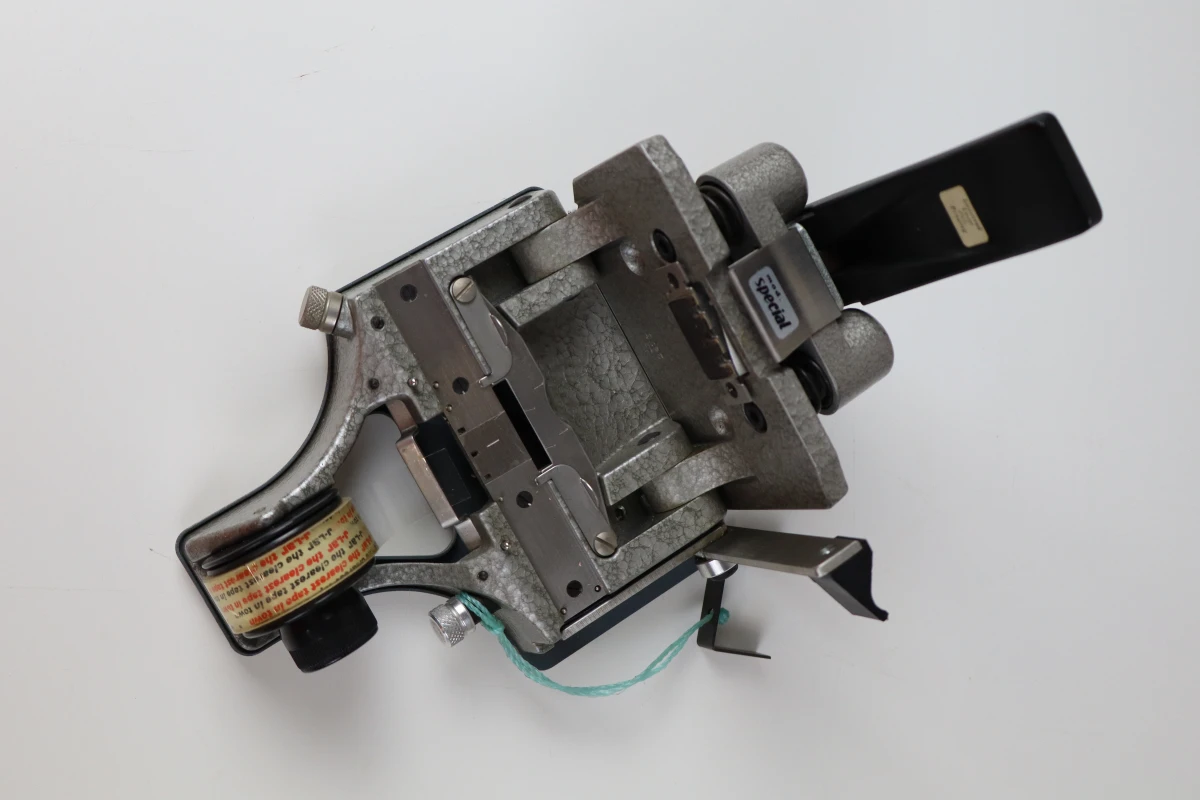 Leo Catozzo Special Filmsplicer Montagetang – Vintage Filmapparatuur