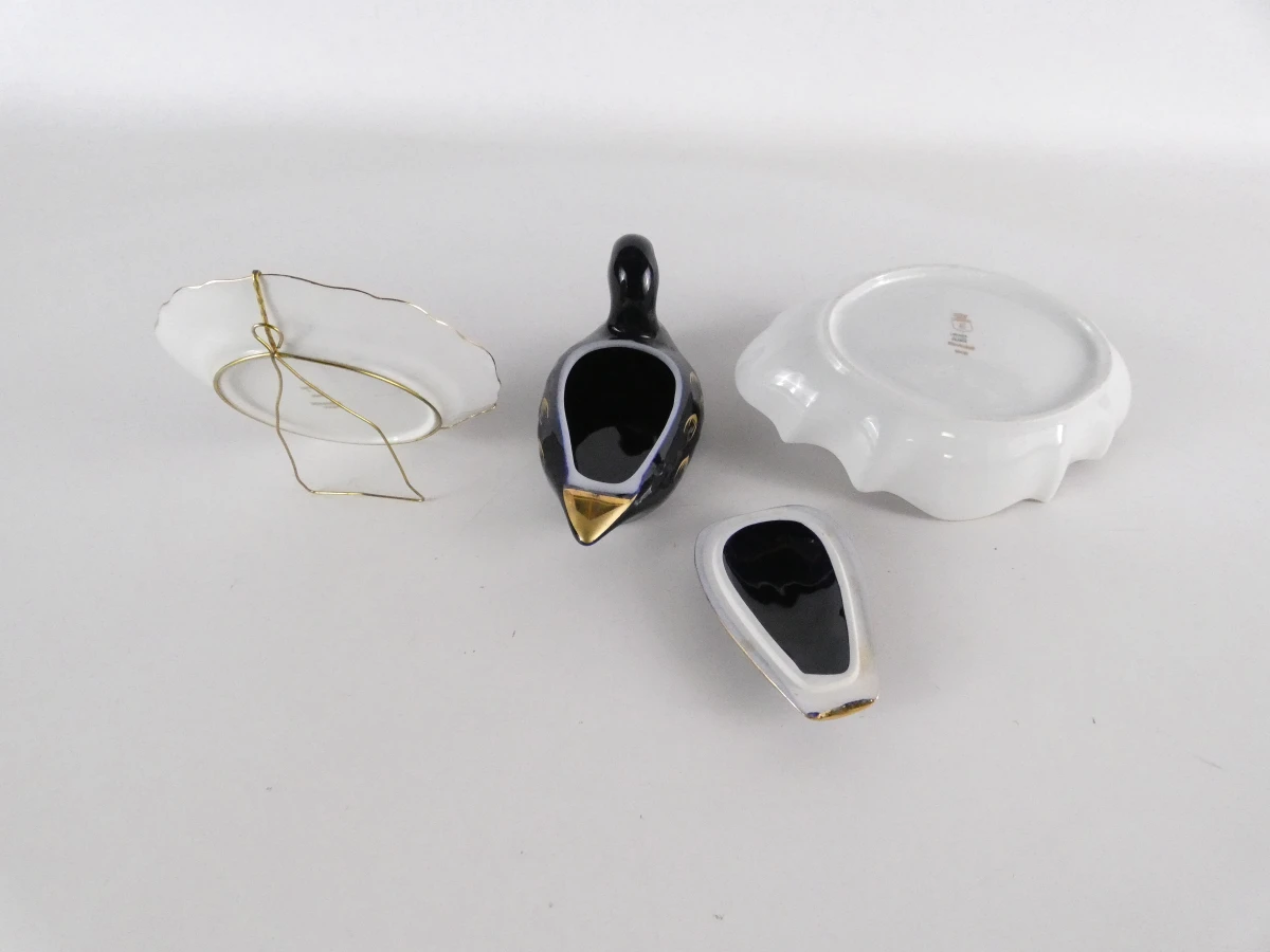Set van 3 Limoges porseleinen decoratieve borden en eend