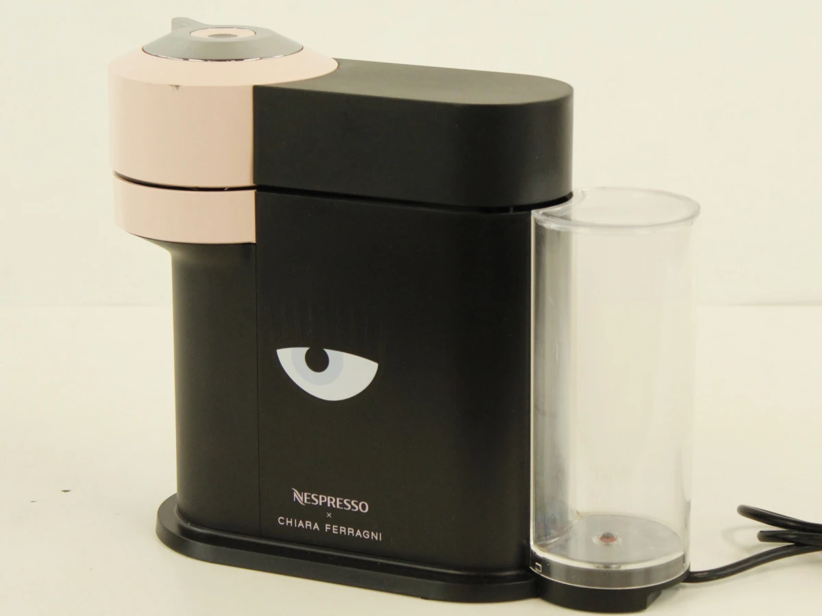 Nespresso koffiemachine x Chiara Ferragni editie