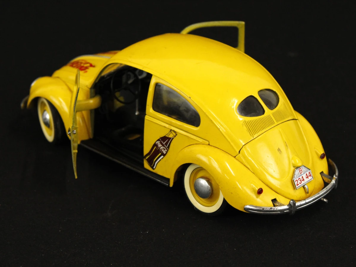 Set van 4 vintage Coca-Cola modelauto's - Solido