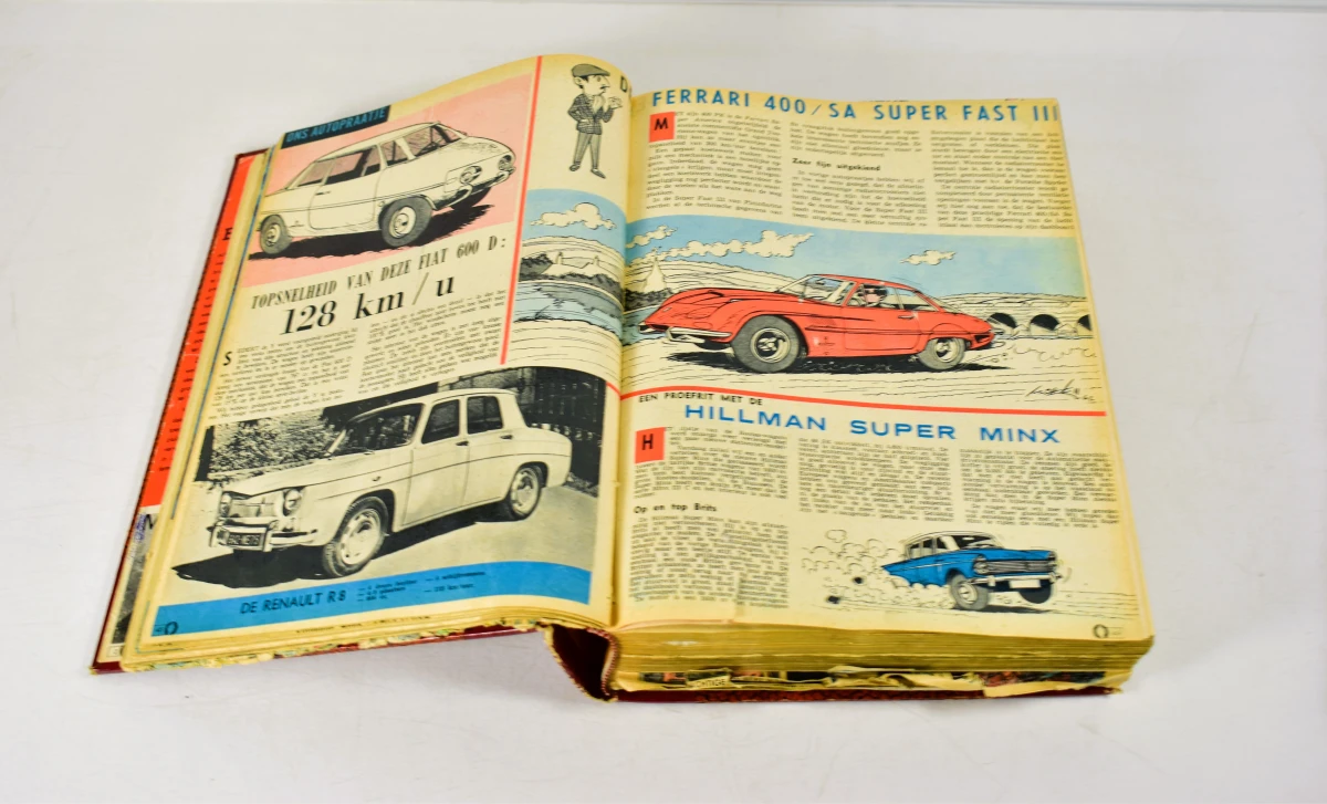 Set van 3 oude Kuifje verzamelalbums jaren 60