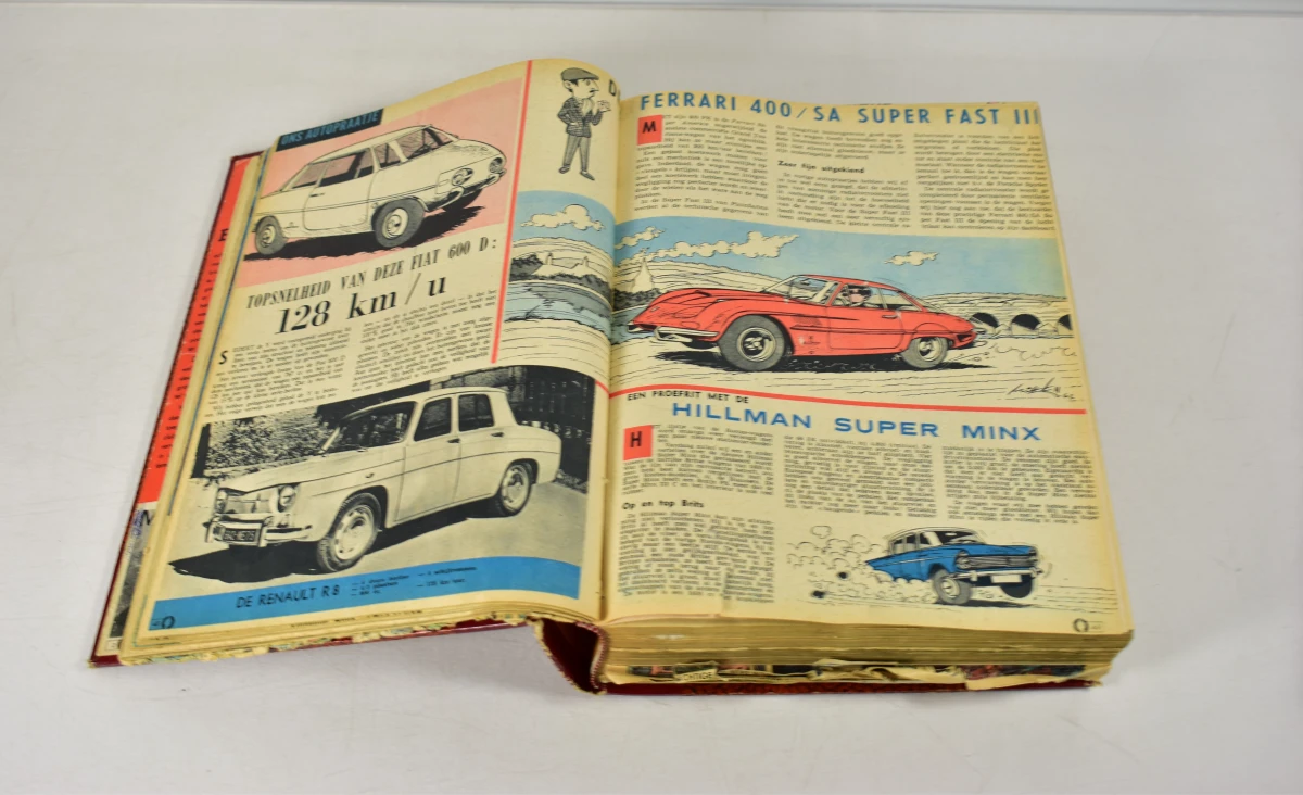 Set van 3 oude Kuifje verzamelalbums jaren 60