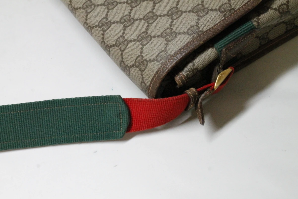 Vintage Gucci Supreme Messenger Bag