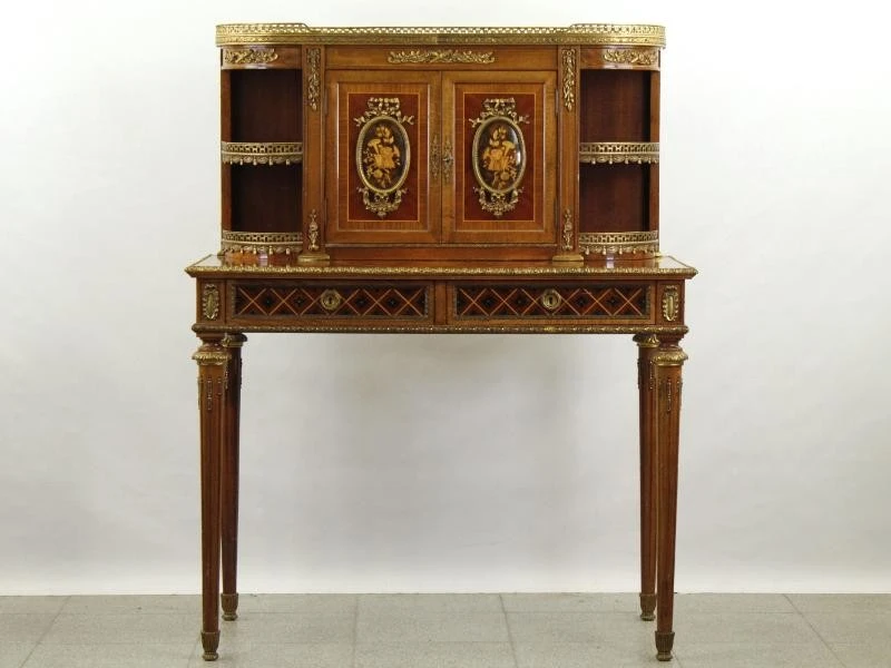 Franse Louis XVI stijl bonheur-du-jour / schrijfbureau met marqueterie en vergulde bronzen details
