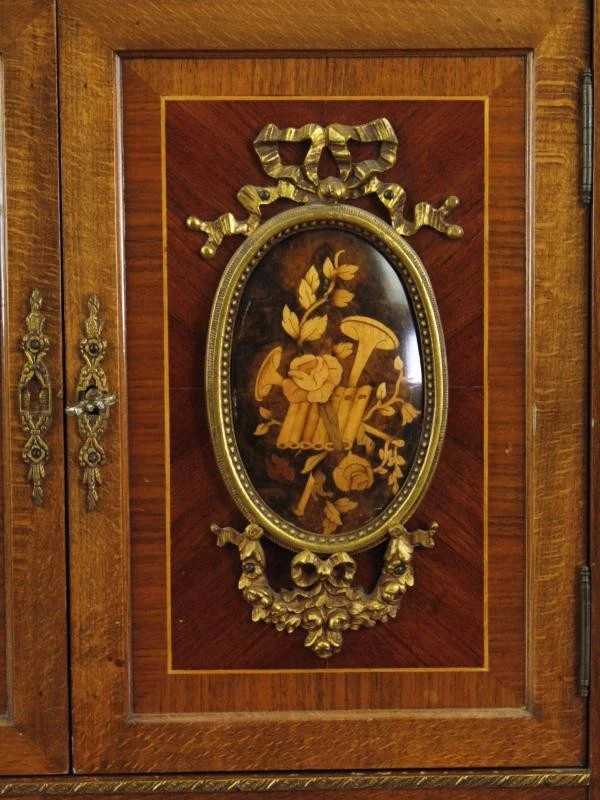Franse Louis XVI stijl bonheur-du-jour / schrijfbureau met marqueterie en vergulde bronzen details