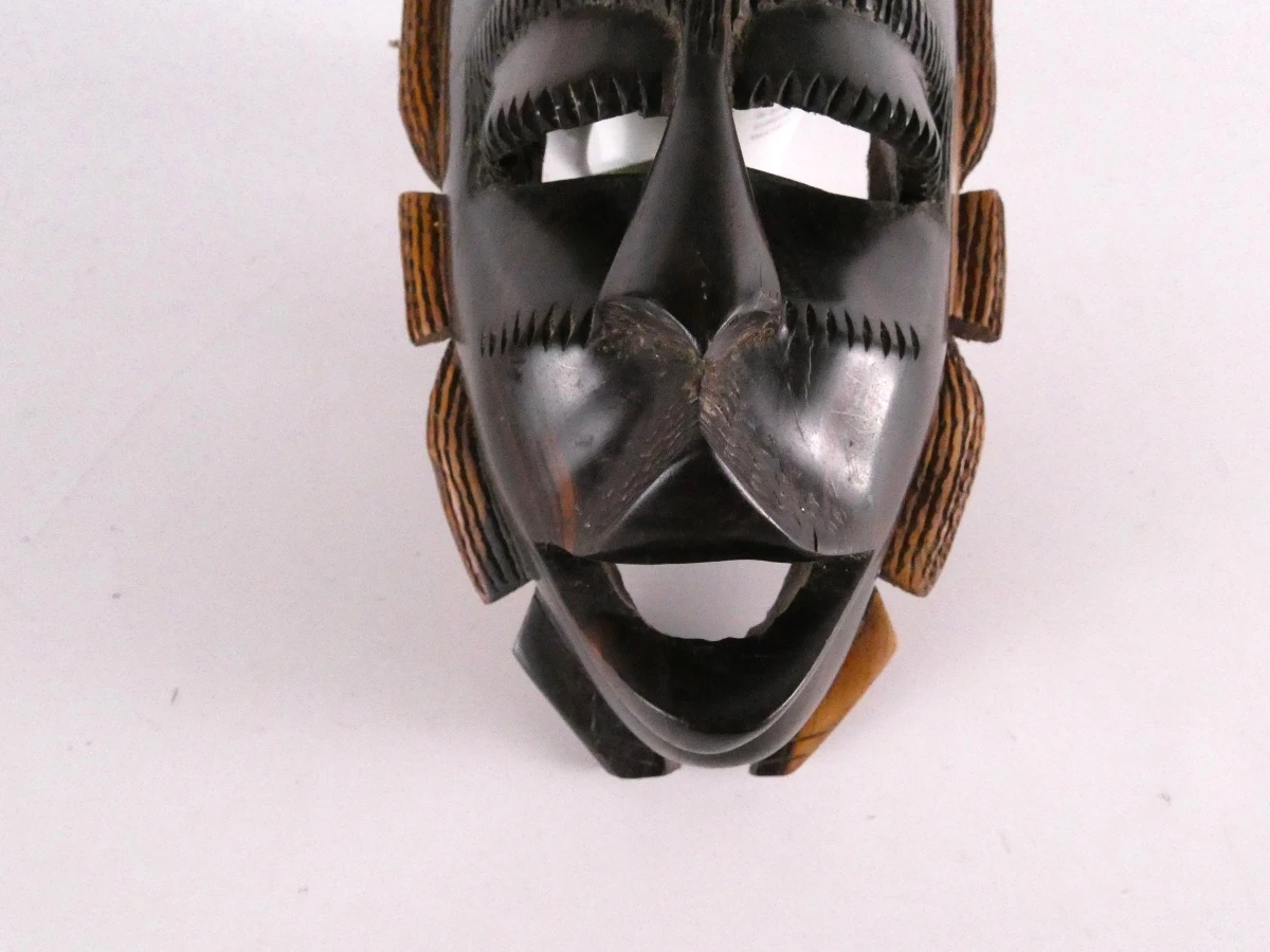 4 Etnische houten maskers