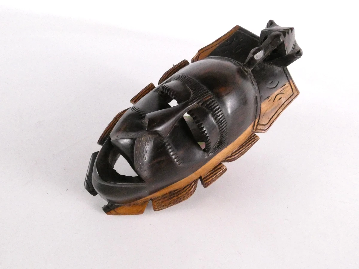 4 Etnische houten maskers