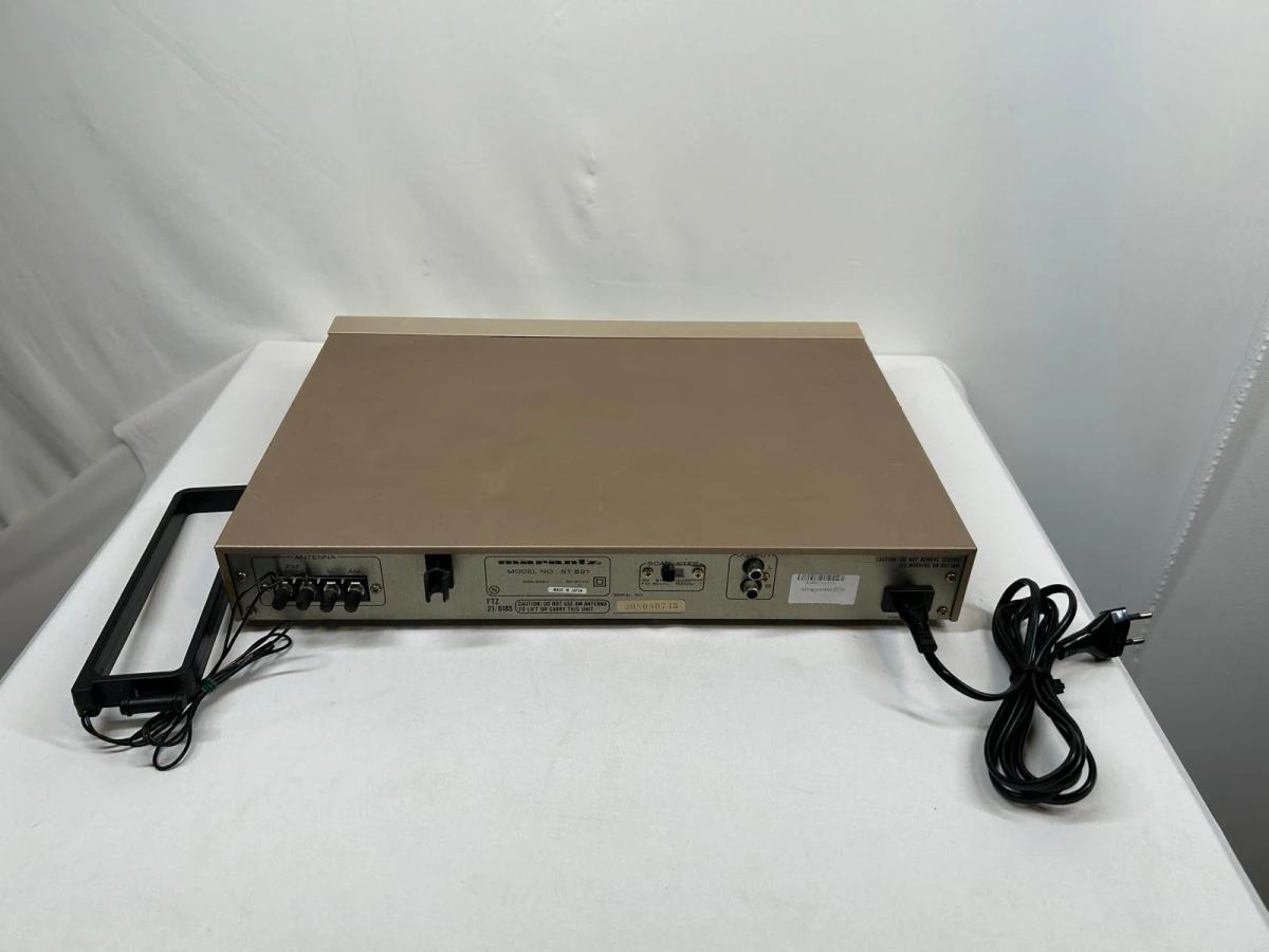 Marantz FM/AM tuner ST 521